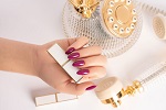 Nagelmodellage Bio-Gel und Acryl