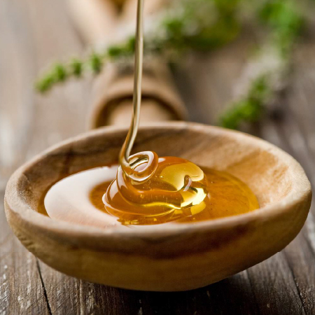 Haarlos mit Zuckerpaste